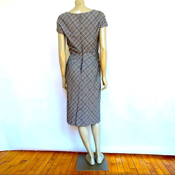 Vintage Beautiful Dress - Picture 4 of 10